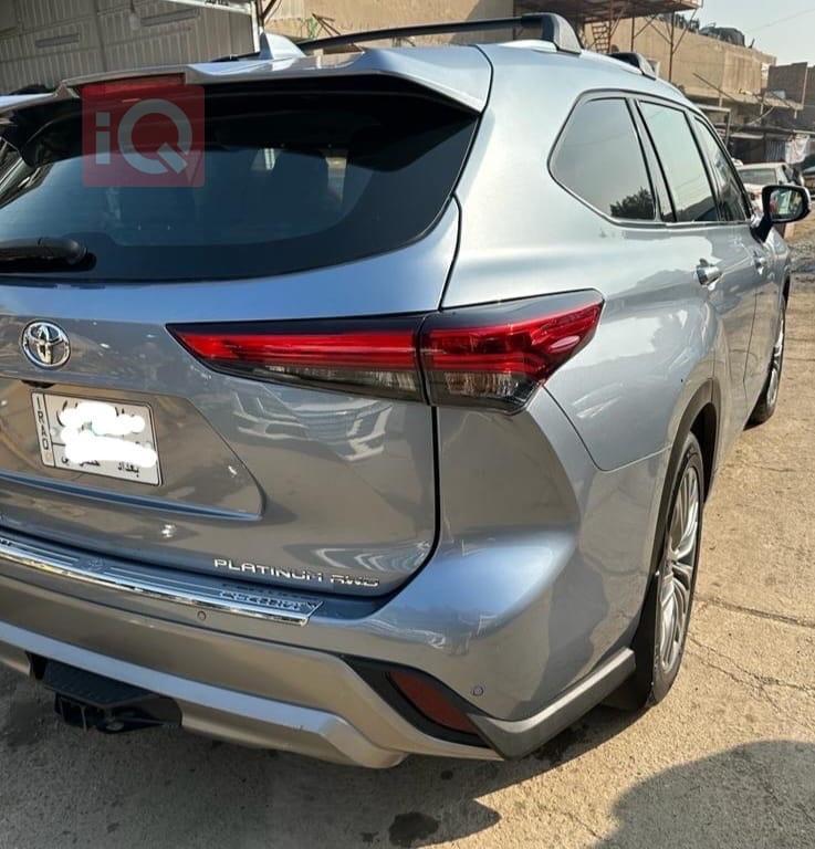 تۆیۆتا هایلاندەر